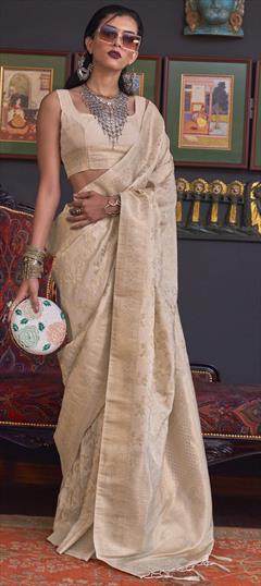 Traditional Beige and Brown color Saree in Handloom fabric with Bengali, South Weaving work : 1901444