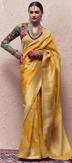 Traditional, Wedding Yellow color Saree in Crepe Silk, Silk fabric with South Weaving, Zari work : 1902095