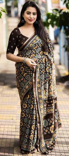 Casual, Summer, Traditional Beige and Brown color Saree in Cotton fabric with Bengali Printed work : 1902710