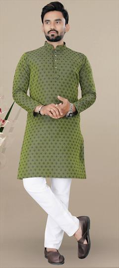 Party Wear Green color Kurta Pyjamas in Jacquard fabric with Weaving work : 1905581
