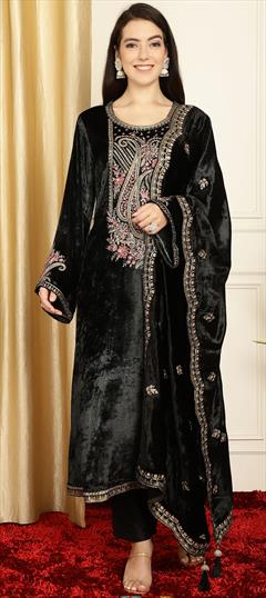 Festive, Reception, Wedding Black and Grey color Salwar Kameez in Velvet fabric with Pakistani, Straight Embroidered, Resham, Sequence, Thread work : 1908761