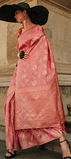 Party Wear, Traditional Pink and Majenta color Saree in Handloom fabric with Bengali Weaving, Zari work : 1908954