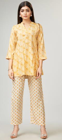Casual, Summer Yellow color Salwar Kameez in Blended Cotton fabric with Printed work : 1910939
