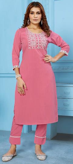 Casual Pink and Majenta color Salwar Kameez in Cotton fabric with Straight Embroidered, Resham, Thread work : 1912006