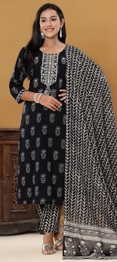 Festive, Summer Black and Grey color Salwar Kameez in Cotton fabric with Straight Printed, Resham, Thread work : 1912343