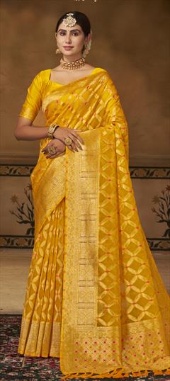 Party Wear, Traditional Yellow color Saree in Organza Silk, Silk fabric with South Weaving work : 1912631