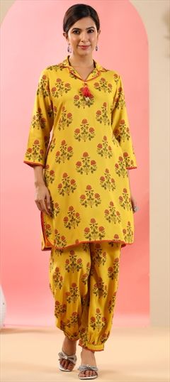 Casual, Summer Yellow color Co-ords Set in Rayon fabric with Floral, Printed work : 1912661