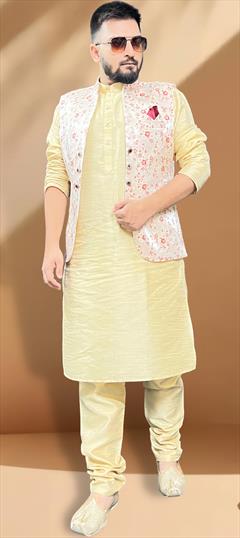 Party Wear Gold color Kurta Pyjama with Jacket in Silk fabric with Thread work : 1912907