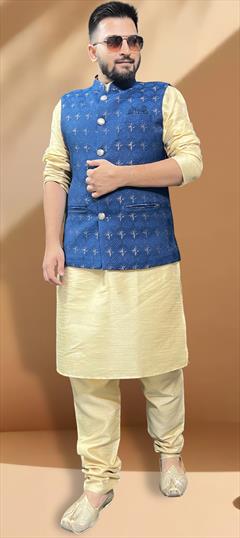 Party Wear Gold color Kurta Pyjama with Jacket in Silk fabric with Thread work : 1912911