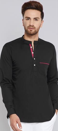 Party Wear Black and Grey color Kurta in Blended Cotton fabric with Thread work : 1913800