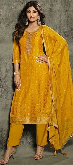 Bollywood Yellow color Salwar Kameez in Jacquard fabric with Straight Embroidered, Thread work : 1915429
