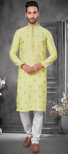 Party Wear Green color Kurta Pyjamas in Silk cotton fabric with Embroidered, Resham, Sequence, Thread work : 1916333