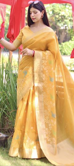 Traditional Yellow color Saree in Cotton fabric with South Floral, Thread, Weaving work : 1917736