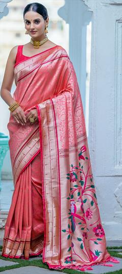 Festive, Traditional Pink and Majenta color Saree in Kanjeevaram Silk fabric with South Weaving, Zari work : 1918000