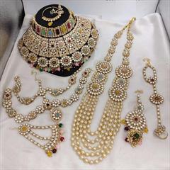 Multicolor color Bridal Jewelry in Metal Alloy studded with CZ Diamond, Kundan & Gold Rodium Polish : 1918826