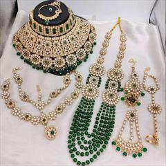 Green color Bridal Jewelry in Metal Alloy studded with CZ Diamond, Kundan & Gold Rodium Polish : 1918832