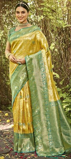 Party Wear, Traditional Yellow color Saree in Kanjeevaram Silk fabric with South Weaving, Zari work : 1919046
