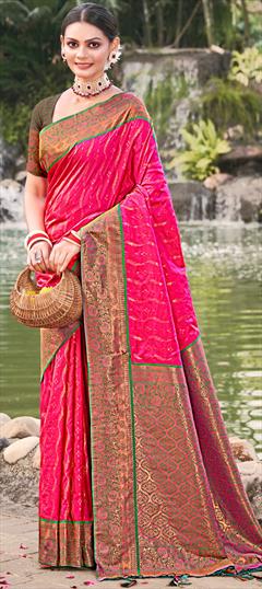 Party Wear, Traditional Red and Maroon color Saree in Banarasi Silk fabric with South Weaving, Zari work : 1919061