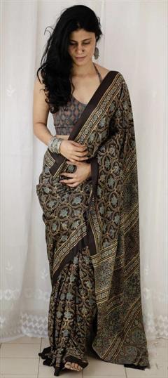 Casual, Traditional Multicolor color Saree in Cotton fabric with Bengali Digital Print work : 1919373