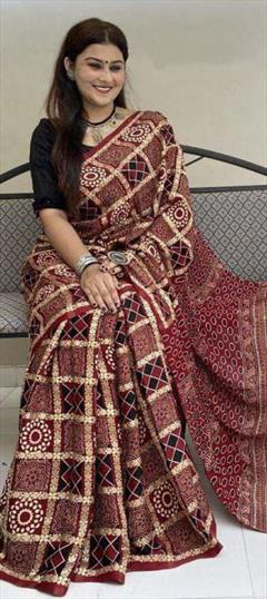 Casual, Traditional Red and Maroon color Saree in Cotton fabric with Bengali Digital Print work : 1919922