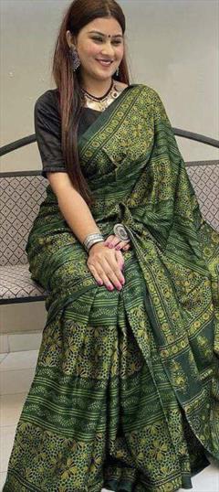 Casual, Traditional Green color Saree in Cotton fabric with Bengali Digital Print work : 1919923