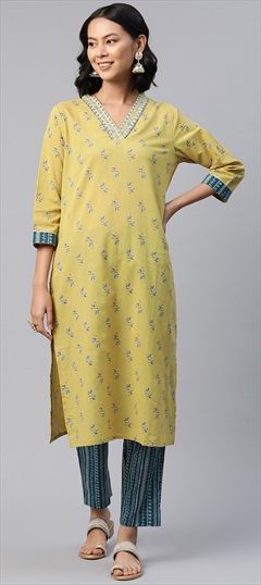 Festive, Summer Yellow color Salwar Kameez in Cotton fabric with Straight Floral, Printed, Resham, Thread work : 1920062
