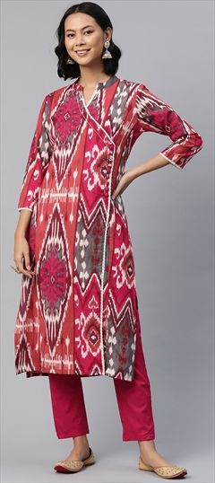 Festive, Summer Pink and Majenta color Salwar Kameez in Cotton fabric with Straight Lace, Printed work : 1920425