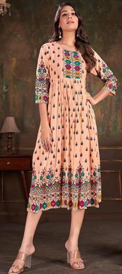 Casual, Party Wear Pink and Majenta color Kurti in Cotton fabric with Anarkali, Long Sleeve Printed work : 1920540