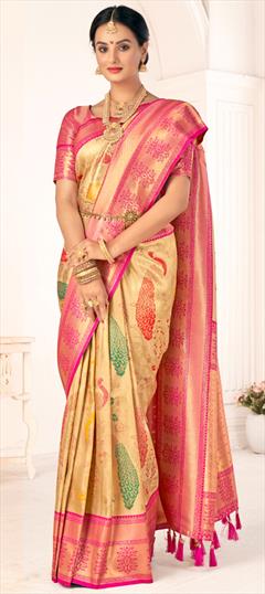 Reception, Traditional Beige and Brown color Saree in Kanjeevaram Silk fabric with South Weaving, Zari work : 1921132