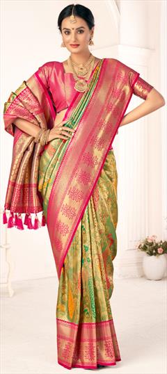 Reception, Traditional Green color Saree in Kanjeevaram Silk fabric with South Weaving, Zari work : 1921133
