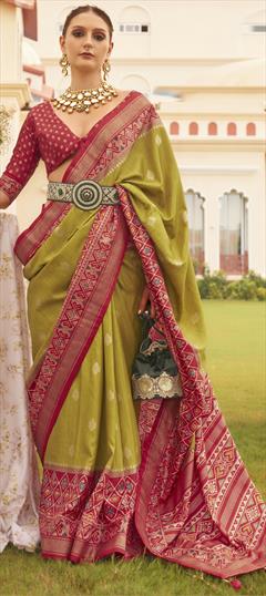 Party Wear, Traditional Green color Saree in Patola Silk, Silk fabric with South Printed, Weaving, Zari work : 1923960
