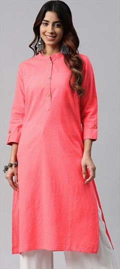 Casual, Summer Pink and Majenta color Kurti in Cotton fabric with Long Sleeve, Straight Printed work : 1924489
