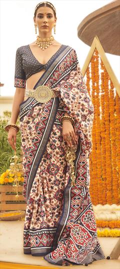 Mehendi Sangeet, Party Wear, Traditional Multicolor color Saree in Patola Silk fabric with South Printed, Weaving work : 1924590