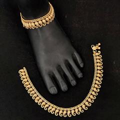 Gold color Anklet in Metal Alloy studded with Artificial & Gold Rodium Polish : 1925808