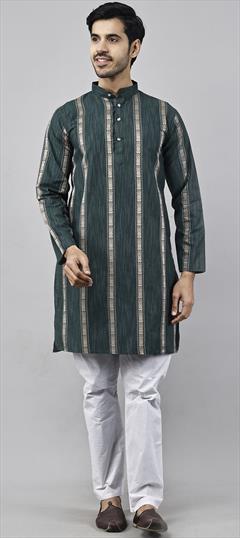 Party Wear Green color Kurta Pyjamas in Cotton fabric with Printed work : 1926512