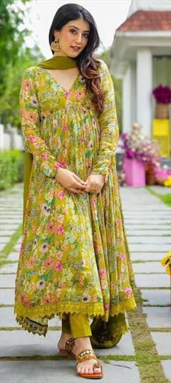 Designer, Reception, Wedding Green color Salwar Kameez in Faux Georgette fabric with Anarkali Floral, Lace, Printed work : 1926966