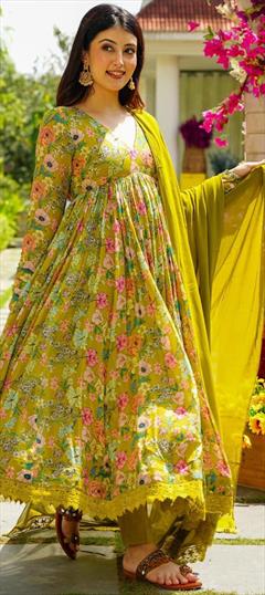 Festive, Party Wear, Reception Green color Salwar Kameez in Muslin fabric with Anarkali Digital Print, Floral, Lace work : 1927364