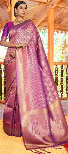Festive, Traditional Purple and Violet color Saree in Handloom fabric with Bengali Weaving, Zari work : 1928414