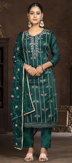 Festive, Party Wear, Reception Green color Salwar Kameez in Chanderi Silk fabric with Straight Embroidered, Thread, Weaving, Zari work : 1929017