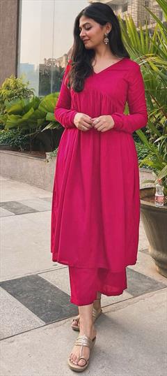 Festive, Party Wear Pink and Majenta color Salwar Kameez in Rayon fabric with Thread work : 1929316