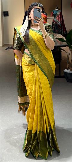 Festive, Traditional Yellow color Saree in Kanjeevaram Silk fabric with South Weaving, Zari work : 1930770
