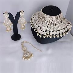 White and Off White color Bridal Jewelry in Brass studded with CZ Diamond, Pearl & Gold Rodium Polish : 1931983