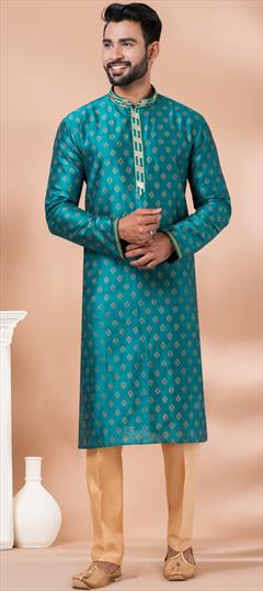 Festive, Wedding Green color Kurta Pyjamas in Dupion Silk fabric with Resham, Thread work : 1932141