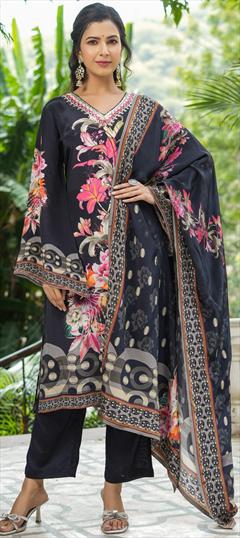 Festive, Party Wear, Reception Black and Grey color Salwar Kameez in Crepe Silk fabric with Pakistani, Straight Embroidered, Printed, Resham, Thread work : 1932642