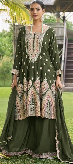 Reception, Wedding Green color Salwar Kameez in Silk fabric with Palazzo, Straight Embroidered, Sequence, Thread work : 1935039
