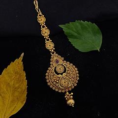 Gold color Mang Tikka in Copper studded with Beads & Gold Rodium Polish : 1937213