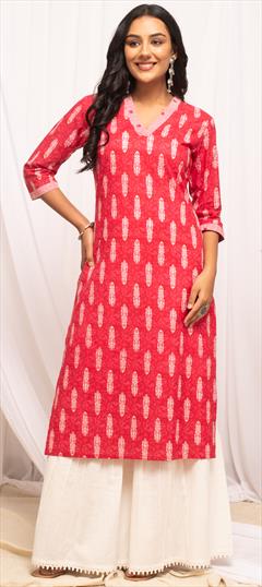 Casual, Summer Pink and Majenta color Kurti in Cotton fabric with Straight Printed work : 1938689