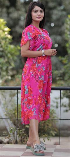 Casual Pink and Majenta color Kurti in Georgette fabric with A Line Floral, Printed work : 1943025