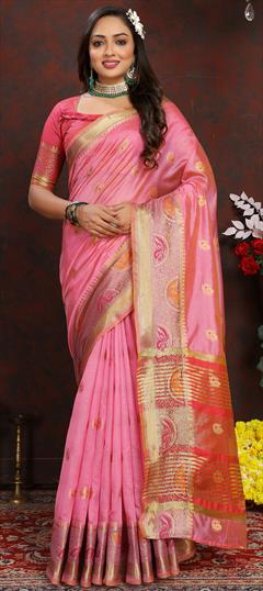 Festive, Traditional Pink and Majenta color Saree in Organza Silk fabric with Classic Weaving work : 1943844