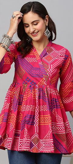 Casual Pink and Majenta color Kurti in Cotton fabric with Anarkali Printed work : 1944469